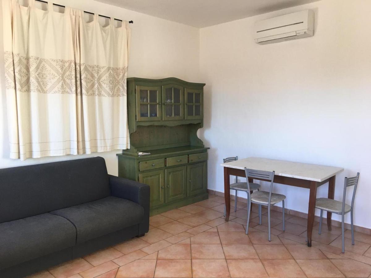 Vallemare Residence E Studios Cala Bitta 외부 사진