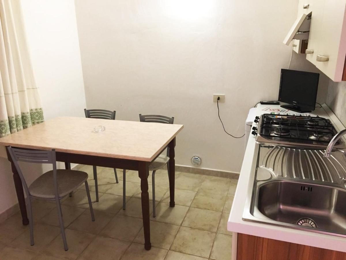 Vallemare Residence E Studios Cala Bitta 외부 사진