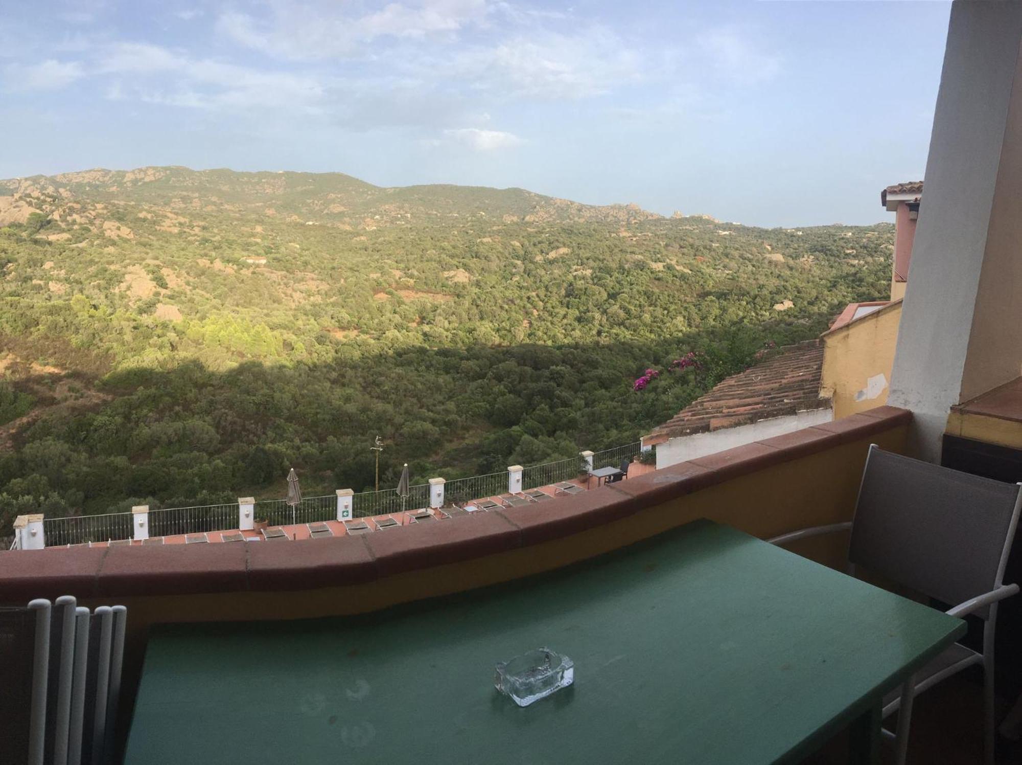 Vallemare Residence E Studios Cala Bitta 외부 사진