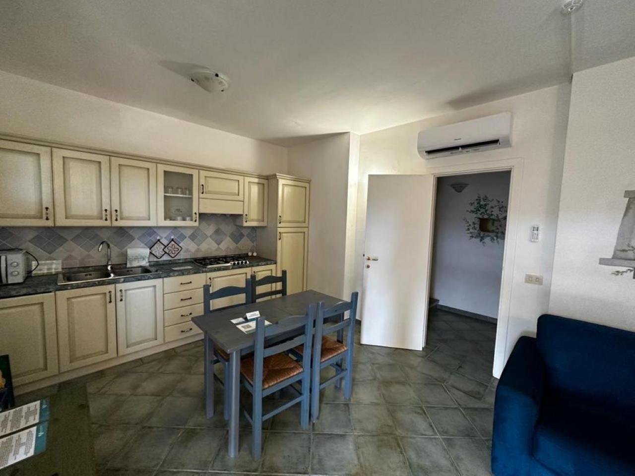Vallemare Residence E Studios Cala Bitta 외부 사진