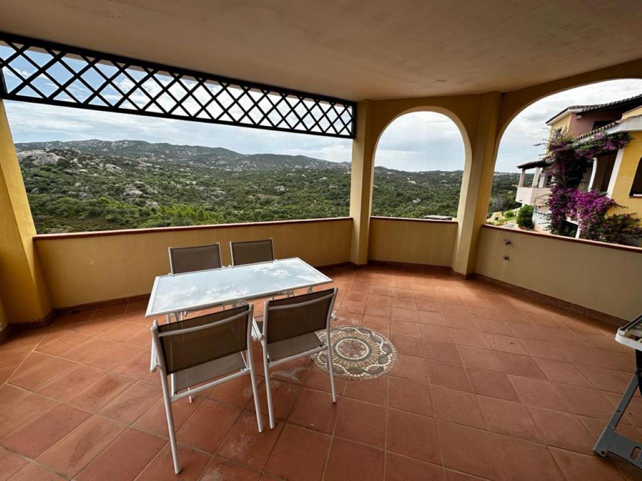Vallemare Residence E Studios Cala Bitta 외부 사진
