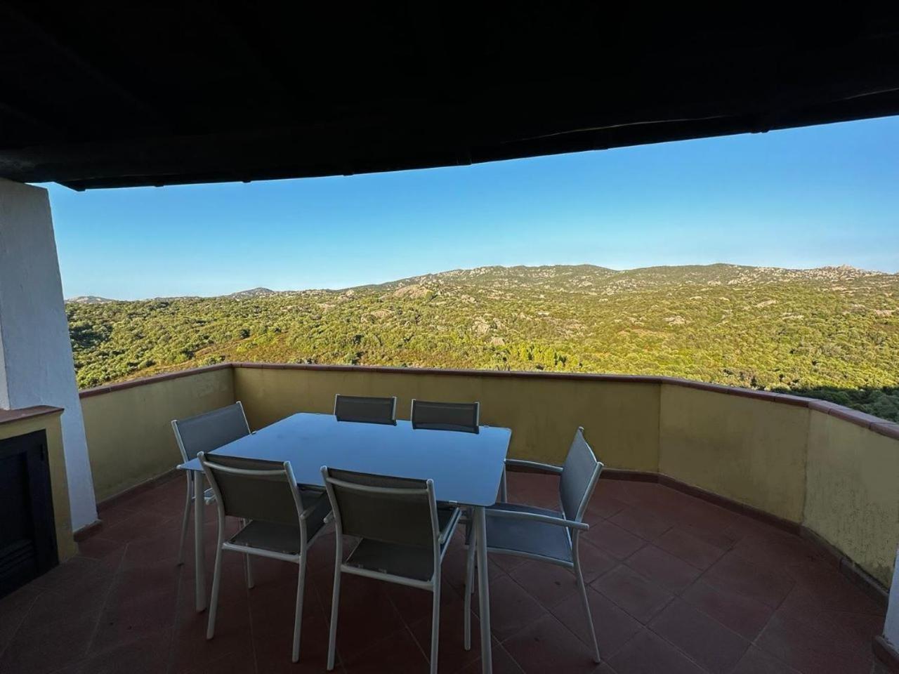 Vallemare Residence E Studios Cala Bitta 외부 사진